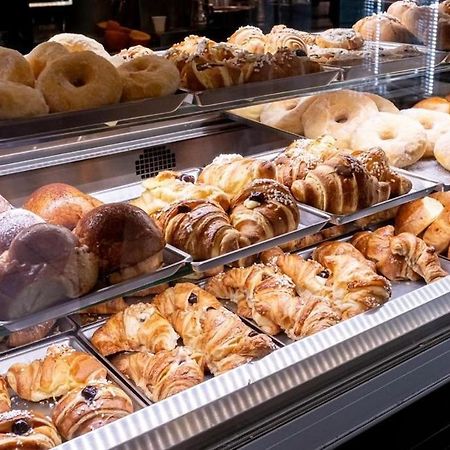那不勒斯 Il Picchio Di Chiaia酒店 外观 照片